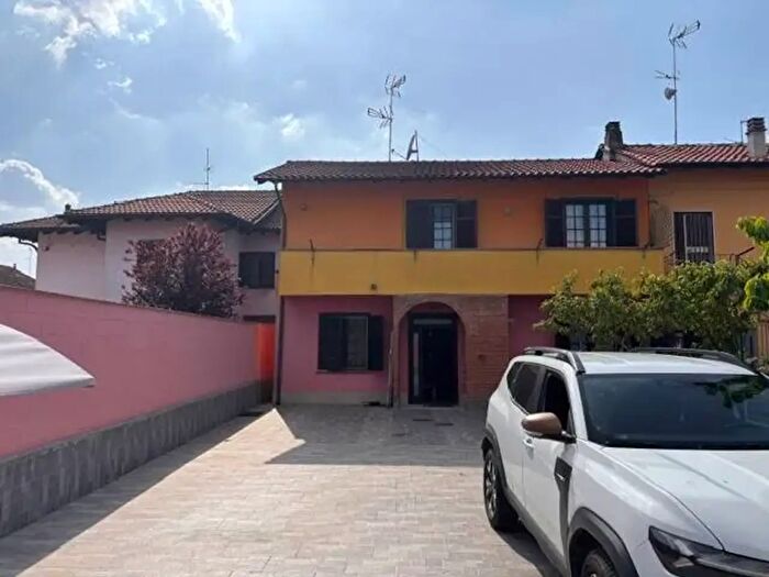 Casa quadrilocale in vendita in Vigevano