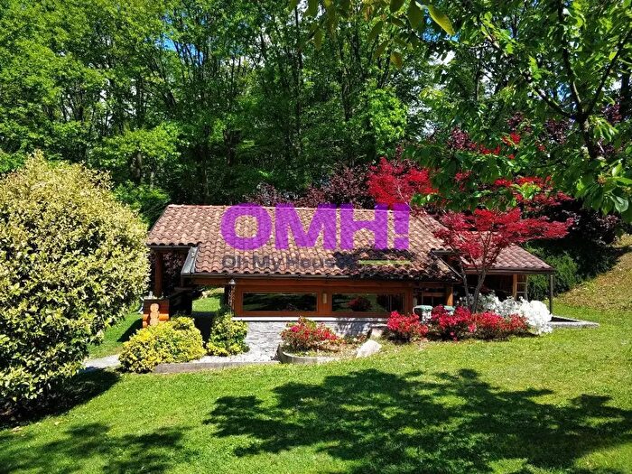 Casa monolocale in vendita in Via XXV Aprile, Buguggiate