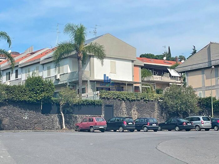 Appartamento bilocale in affitto in Via Brenta, Carrubazza Motta, San Gregorio di Catania