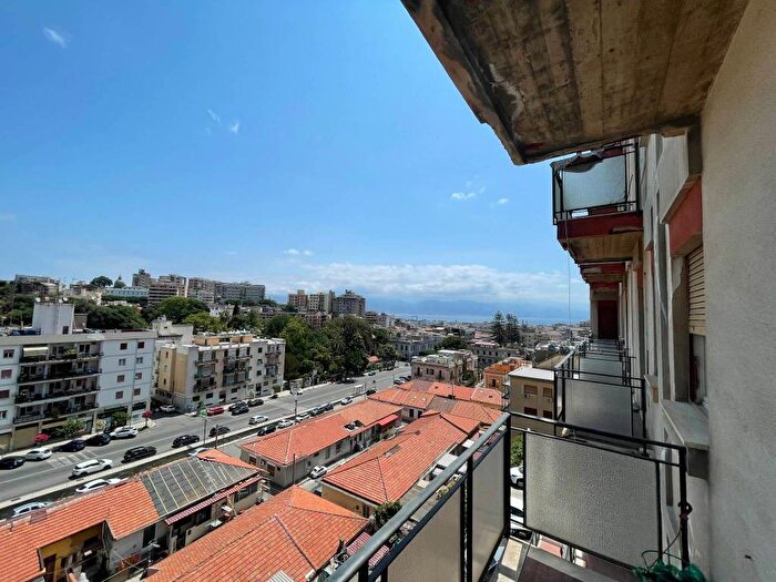 Appartamento con 5 locali in affitto in Via Scite, Gravitelli, Messina