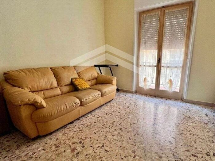 Appartamento con 5 locali in affitto in Via Zurlo, Centro, Campobasso