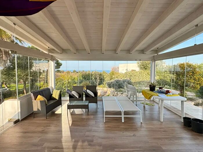 Casa monolocale in vendita in Contrada Petrarolo, Monopoli