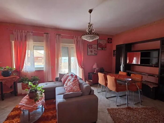 Appartamento con 5 locali in vendita in Via San Jachiddu, Messina