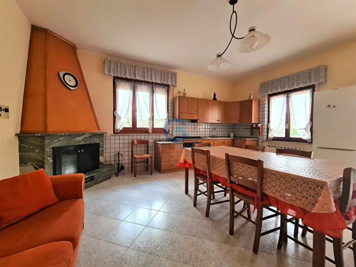 Appartamento trilocale in affitto in Catanzaro