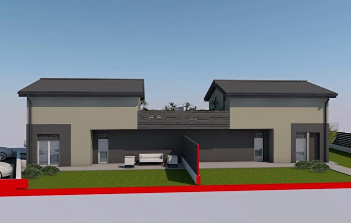 Casa quadrilocale in vendita in Via Magenta, Vigasio