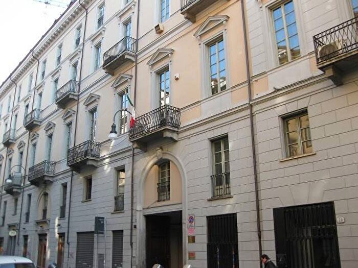 Appartamento trilocale in affitto in Via San Francesco di Paola, Via della Rocca, Torino