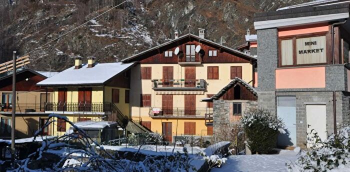 Appartamento con 5 locali in vendita in Via S Anna, Antrona Schieranco