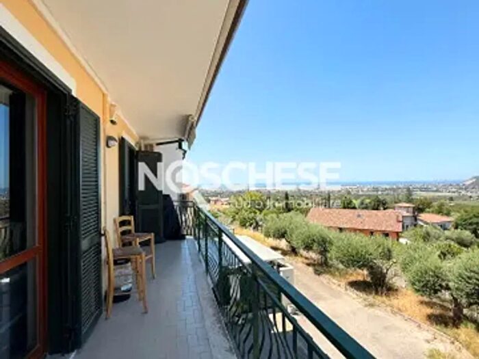 Appartamento trilocale in vendita in Via Gran Sasso l, Pontecagnano Faiano
