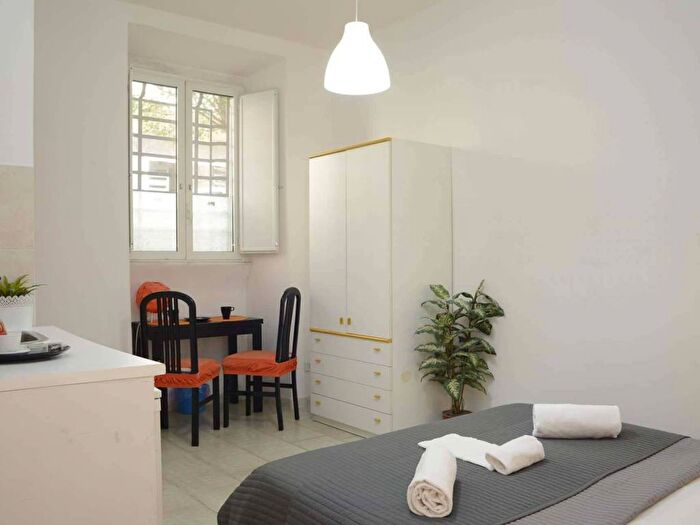 Appartamento in affitto in Via di SantErasmo, San Giovanni, Roma