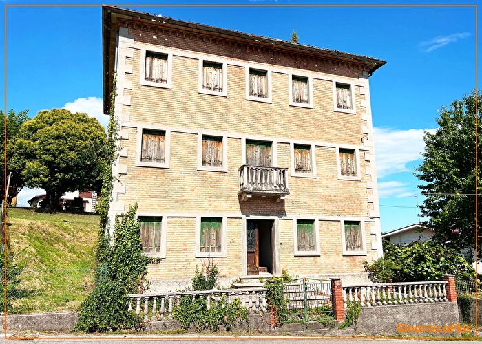 Casa con 7 locali in vendita in Via Santin Pastin, Conegliano