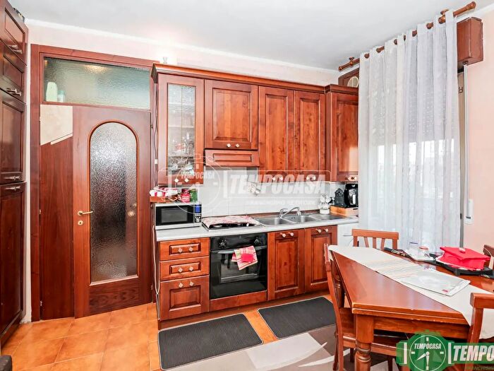 Appartamento bilocale in vendita in Piazza Tevere, San Donato Milanese