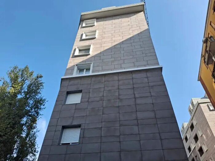 Appartamento bilocale in vendita in Via Melchiorre Delfico, Milano