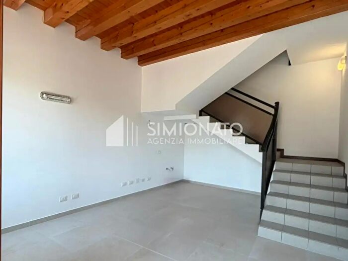 Appartamento bilocale in vendita in Via Mocenigo, Mira
