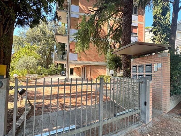 Appartamento con 5 locali in affitto in Via Vincenzo Bellini, Monte Osservanza, Cesena