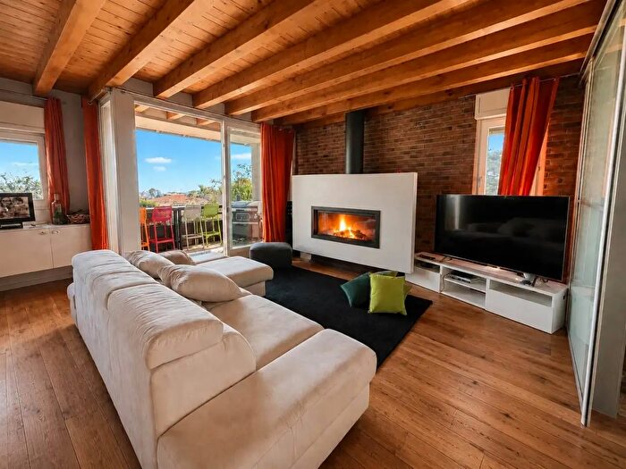 Appartamento con 8 locali in vendita in Desenzano Del Garda