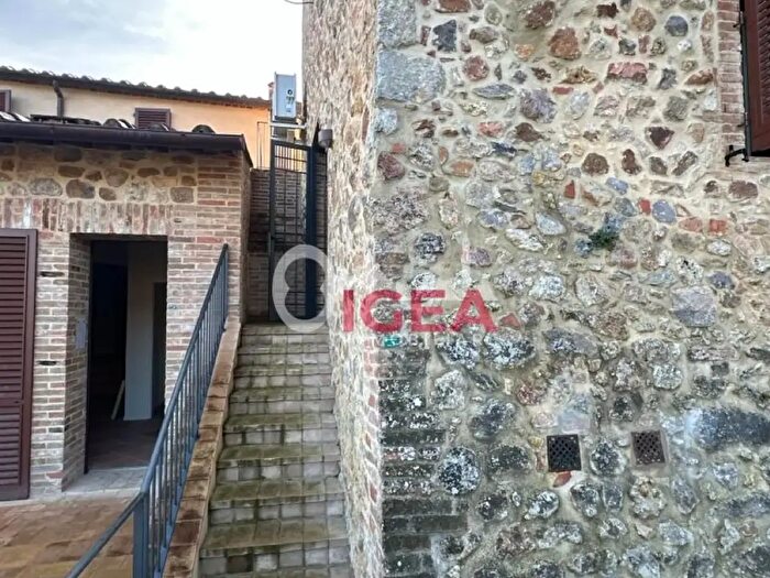 Appartamento quadrilocale in vendita in Sovicille