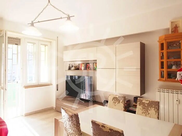 Appartamento quadrilocale in affitto in Bologna