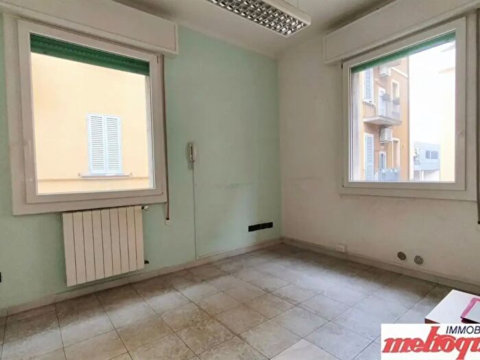 Appartamento trilocale in vendita in Via Petrarca, Casalecchio Di Reno