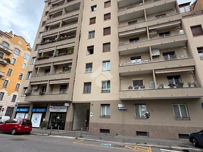 Appartamento bilocale in affitto in Piazza Irnerio, Washington, Milano