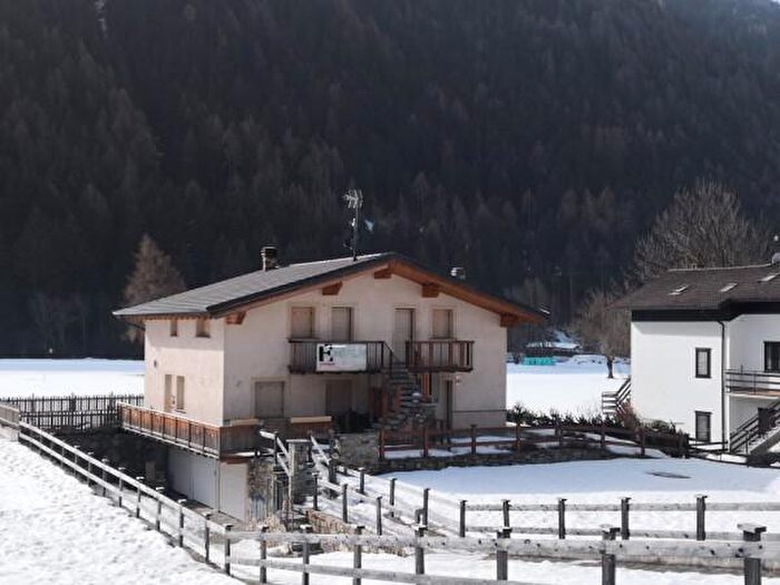 Appartamento trilocale in vendita in Ponte Di Legno