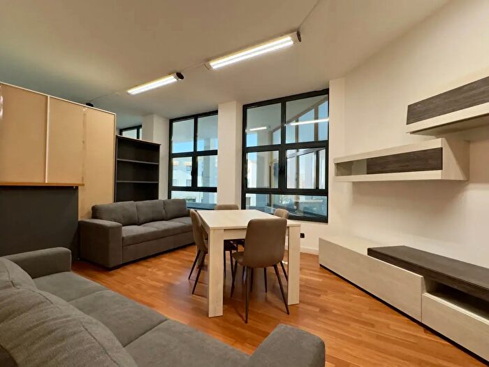 Appartamento trilocale in vendita in Via Aosta, Rubano