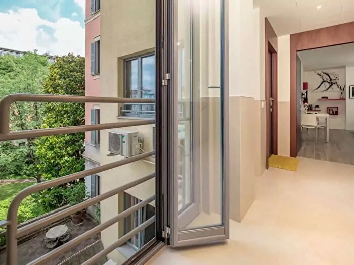 Appartamento monolocale in affitto in Piazzale Luigi Cadorna, Milano