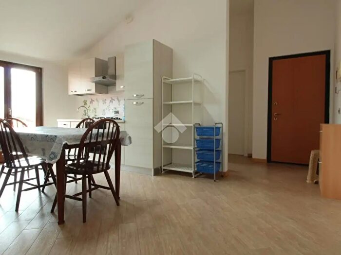 Appartamento bilocale in affitto in Via dAlice, Cavaglia