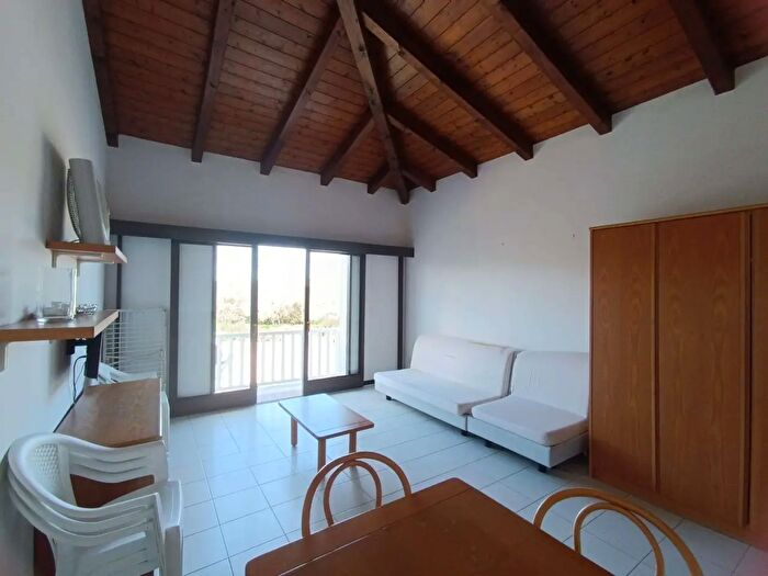 Appartamento bilocale in vendita in Piazza Krizia, Olbia