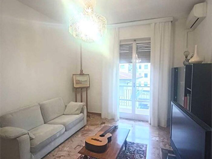 Appartamento quadrilocale in affitto in VIA DEL CAPARRA, Legnaia San Quirico Monticelli, Firenze