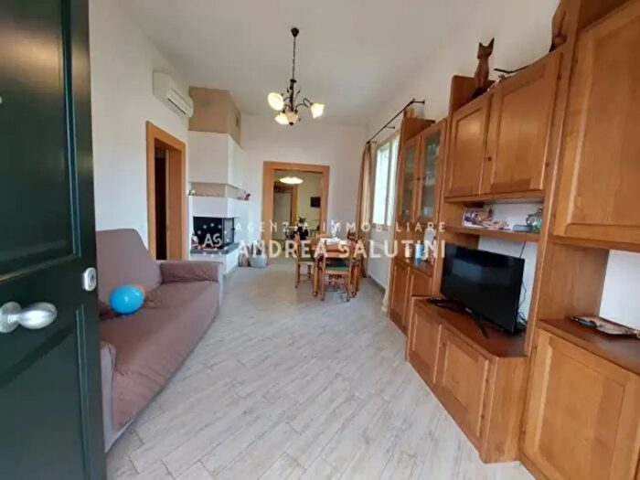 Casa con 5 locali in vendita in Via Europa, Buti