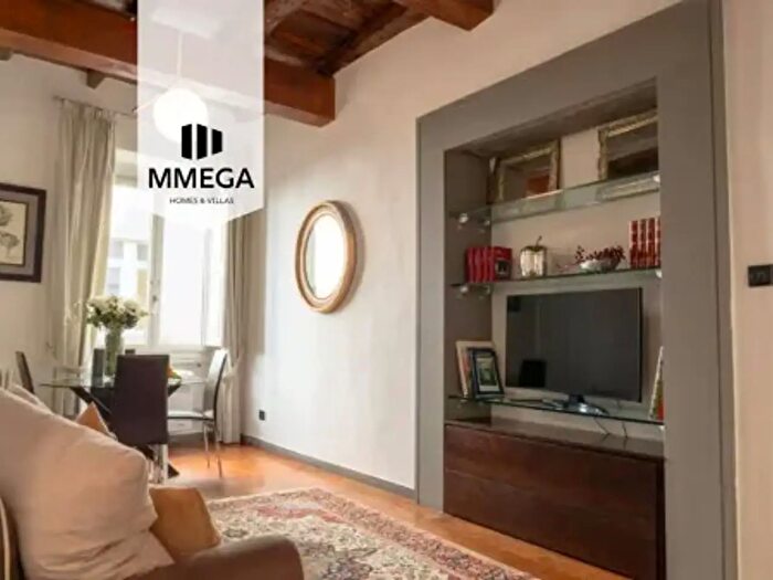 Appartamento trilocale in vendita in Via dei Bardi, Firenze