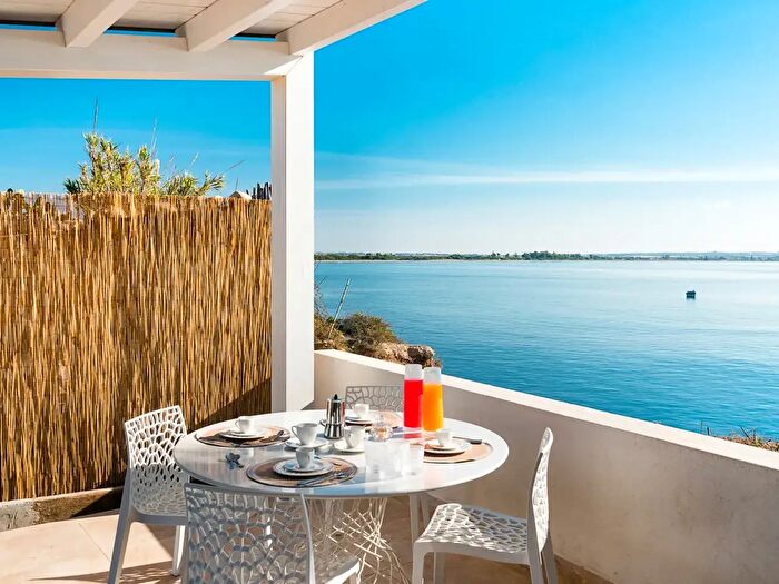 Casa con 5 locali in vendita in Porto Ulisse, Ispica