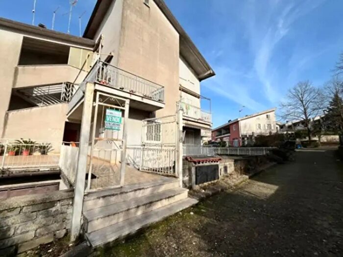 Appartamento quadrilocale in vendita in Via Bruno Serotini, Vasanello