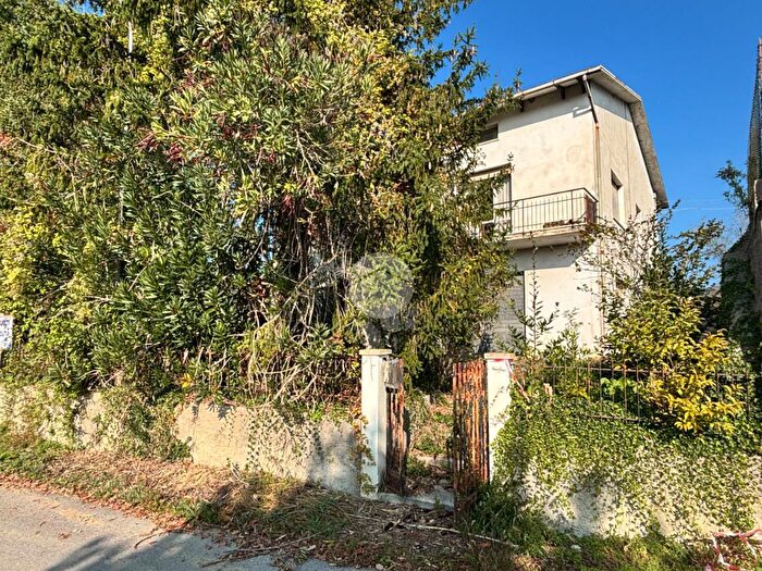 Casa con 5 locali in vendita in Località Fenile, Fano
