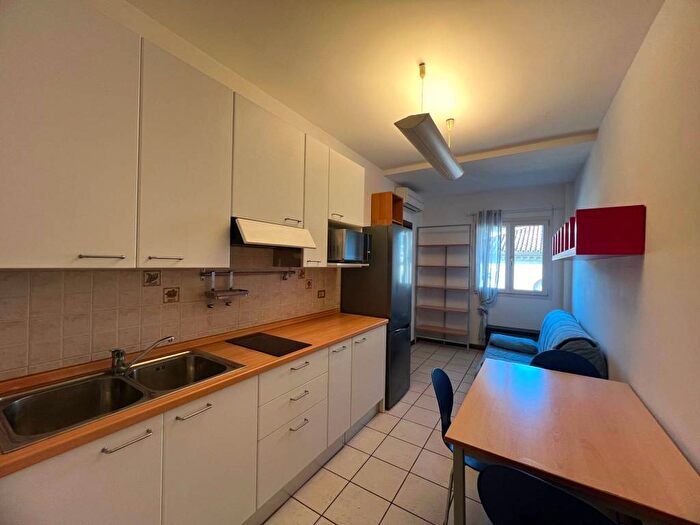 Appartamento bilocale in affitto in Via Ognissanti, Portello Ospedali, Padova