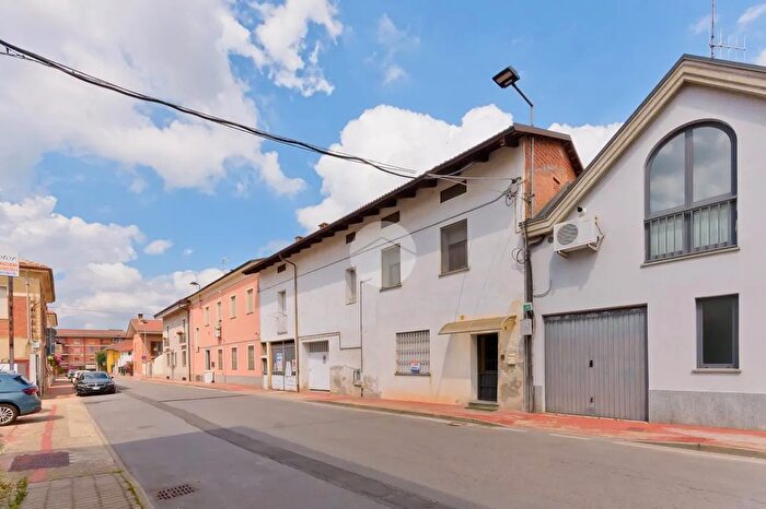 Casa trilocale in vendita in Via XXIV Maggio, Bra