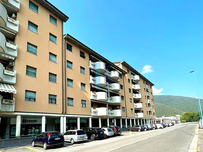 Appartamento bilocale in vendita in Via Masaccio, Brescia