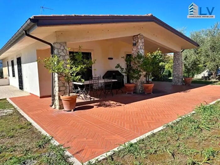 Casa con 6 locali in affitto in Ferentino