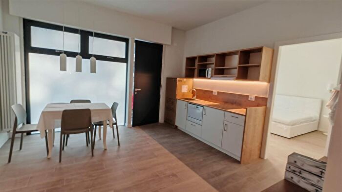 Appartamento bilocale in vendita in Piazzale Porta Carese, Mantova