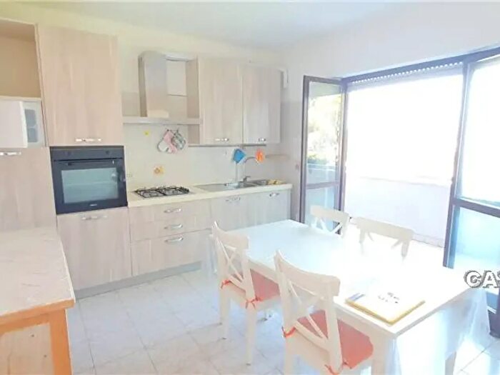 Appartamento quadrilocale in affitto in Via del Mare, Lanciano