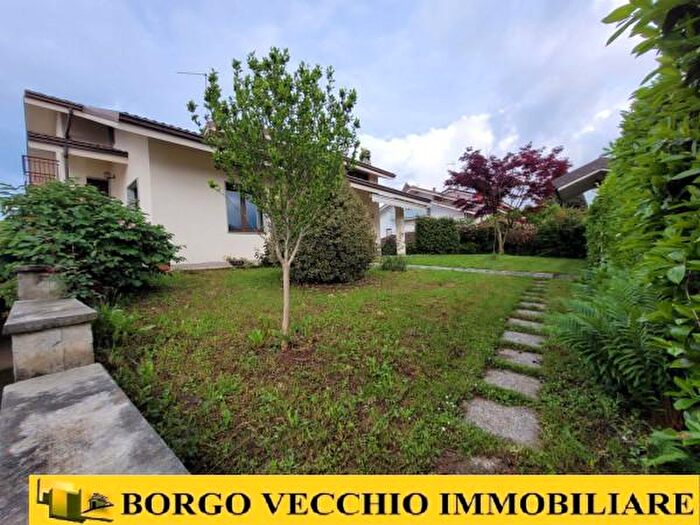 Casa con 6 locali in vendita in Via Bisalta, Bernezzo