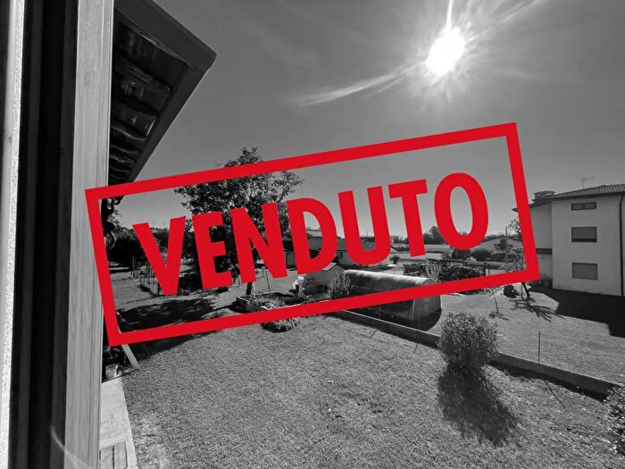 Casa con 6 locali in vendita in Via Valentino Presani, Campoformido