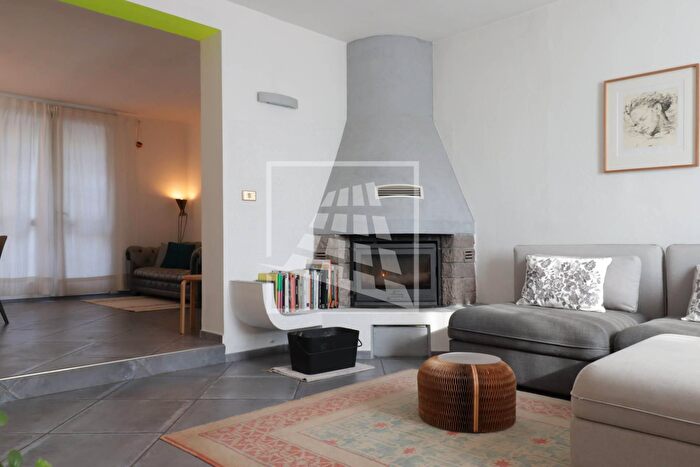 Casa con 7 locali in vendita in Via Nemo Sottili, Reggio Emilia