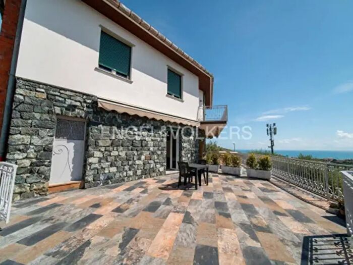 Appartamento quadrilocale in affitto in Via Suea, Lavagna