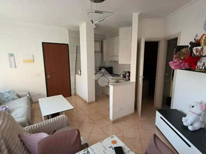 Appartamento trilocale in vendita in Via Mozart, Castelnuovo Di Porto