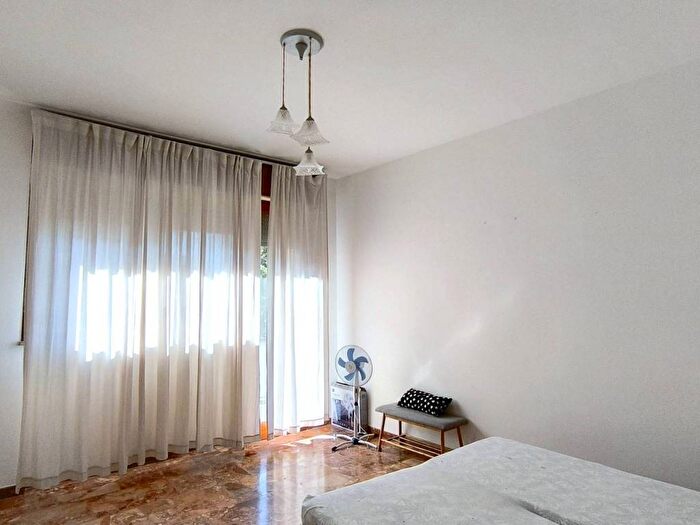 Appartamento trilocale in affitto in Via Don Lorenzo Perosi, Novoli, Firenze