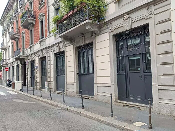 Appartamento monolocale in vendita in Via Giannone, Milano