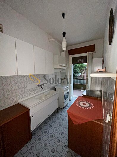 Appartamento con 8 locali in affitto in Via Panaro, Cesena