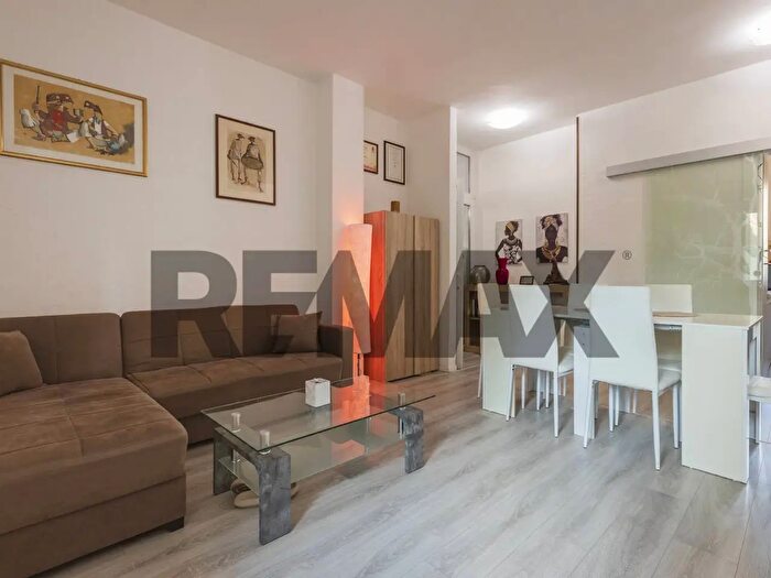 Appartamento trilocale in vendita in Via Bligny, Varese