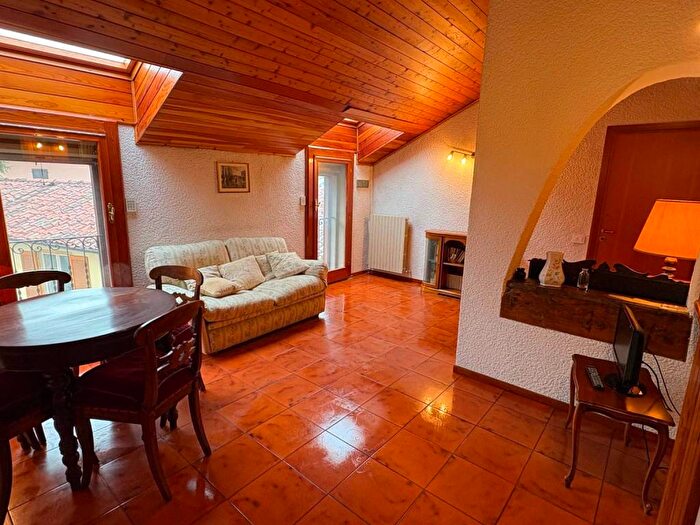 Casa bilocale in affitto in Centro, Nibionno